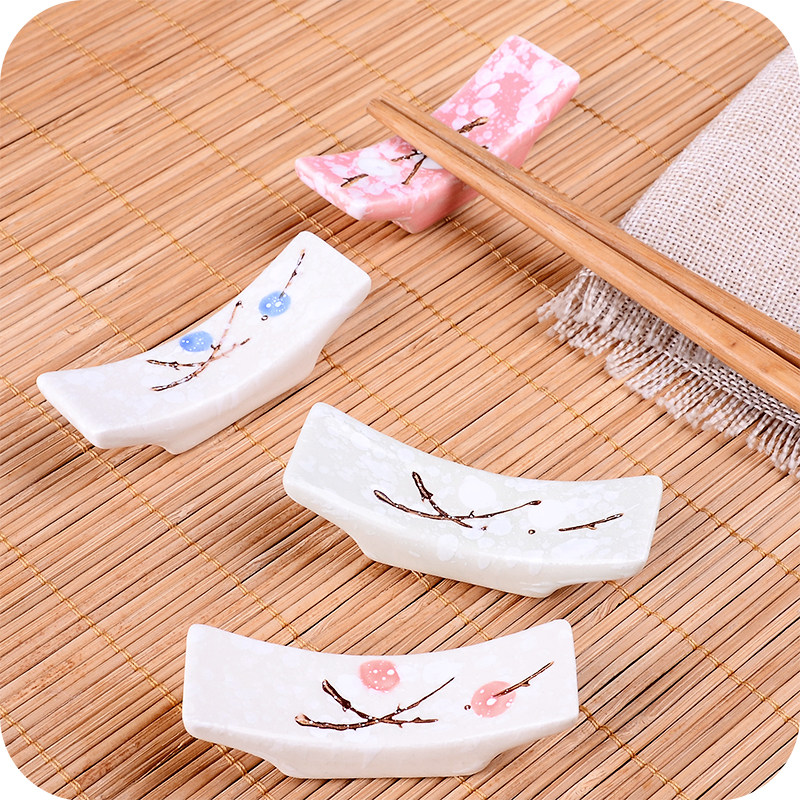 1/4/10Pc 日本の梅の花セラミック箸ホルダークリエイテ - Kitchen Gadgets Japanese のレビューと価格