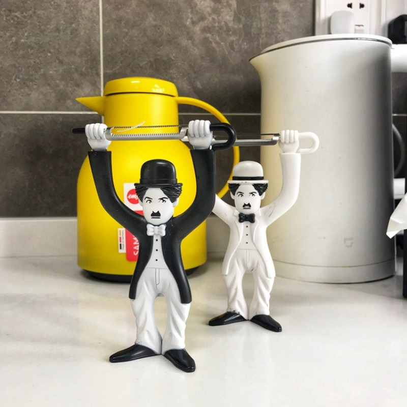 クリエイティブプラスチックキャラクターピーラー、果物野菜ポテ - Kitchen Gadgets Hacks のレビューと価格