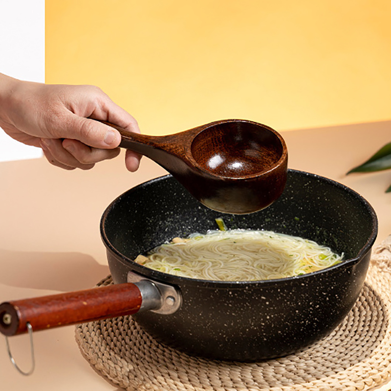 日本の木製キッチンガジェット大型スープレードル日本ショートハ - Kitchen Gadgets Japanese のレビューと価格