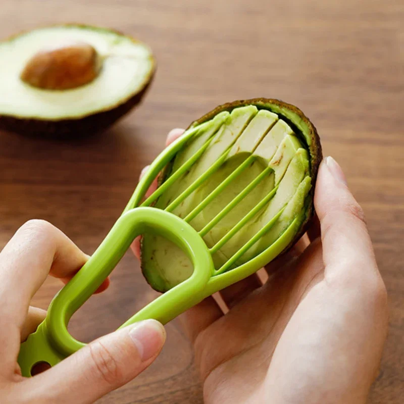 3 in 1 アボカドスライサー シアコアラー プラスチック - Kitchen Gadgets Hacks のレビューと価格