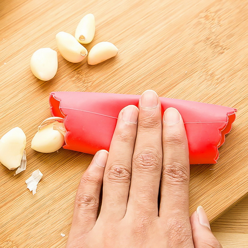 1pc マジックシリコーンニンニクの皮むき器野菜の皮簡単ピー - Kitchen Gadgets Hacks のレビューと価格